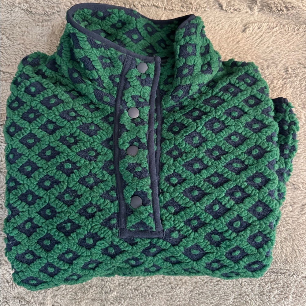 Midnight Lunch Large Pullover